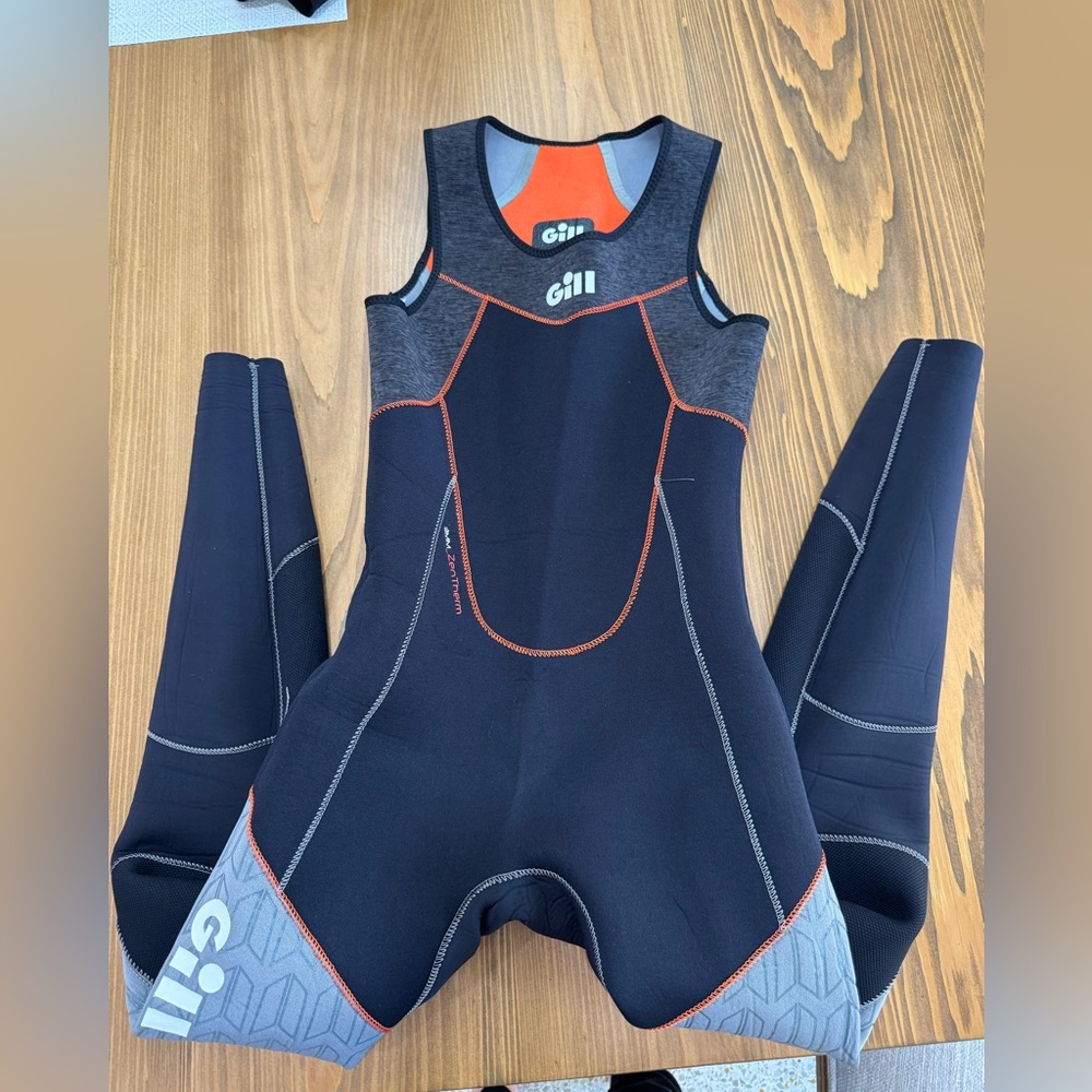 Gill youth xl / junior xl sailing wetsuit